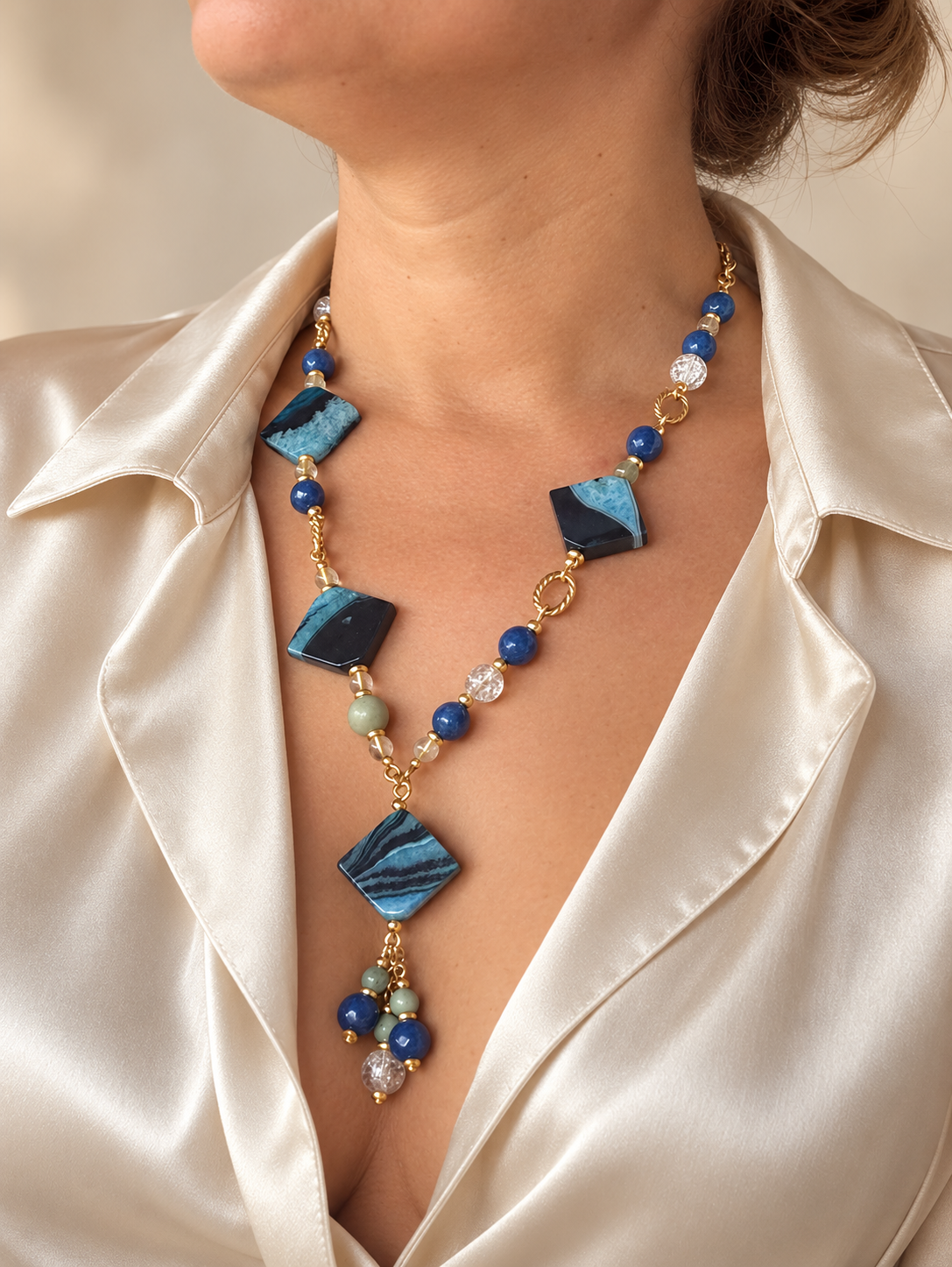 Collar Azul Rombo